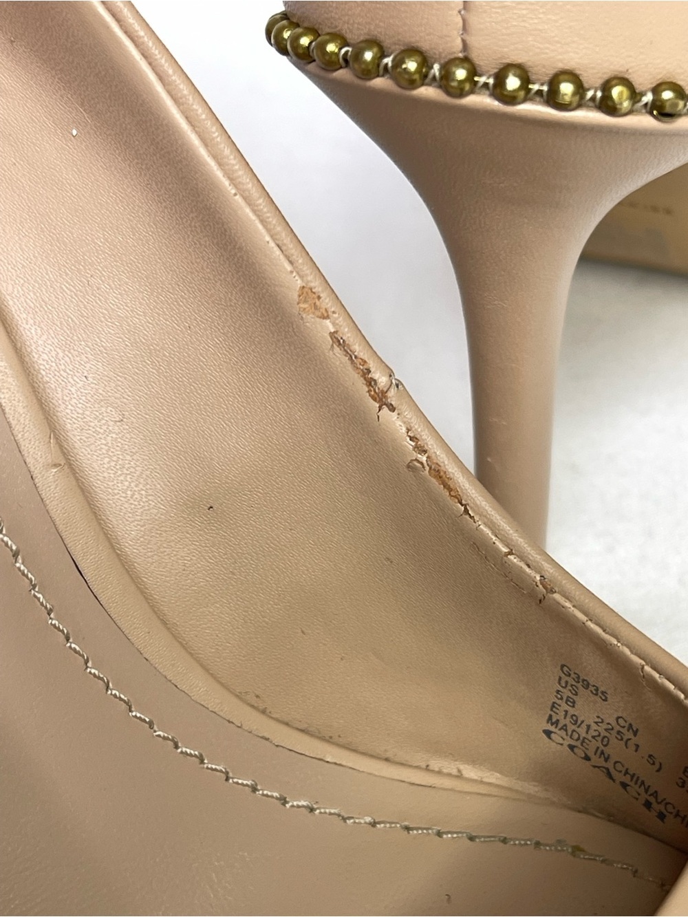 Coach Women’s Waverly Beachchain Pumps in Neutral Beige - Picture 12 of 14